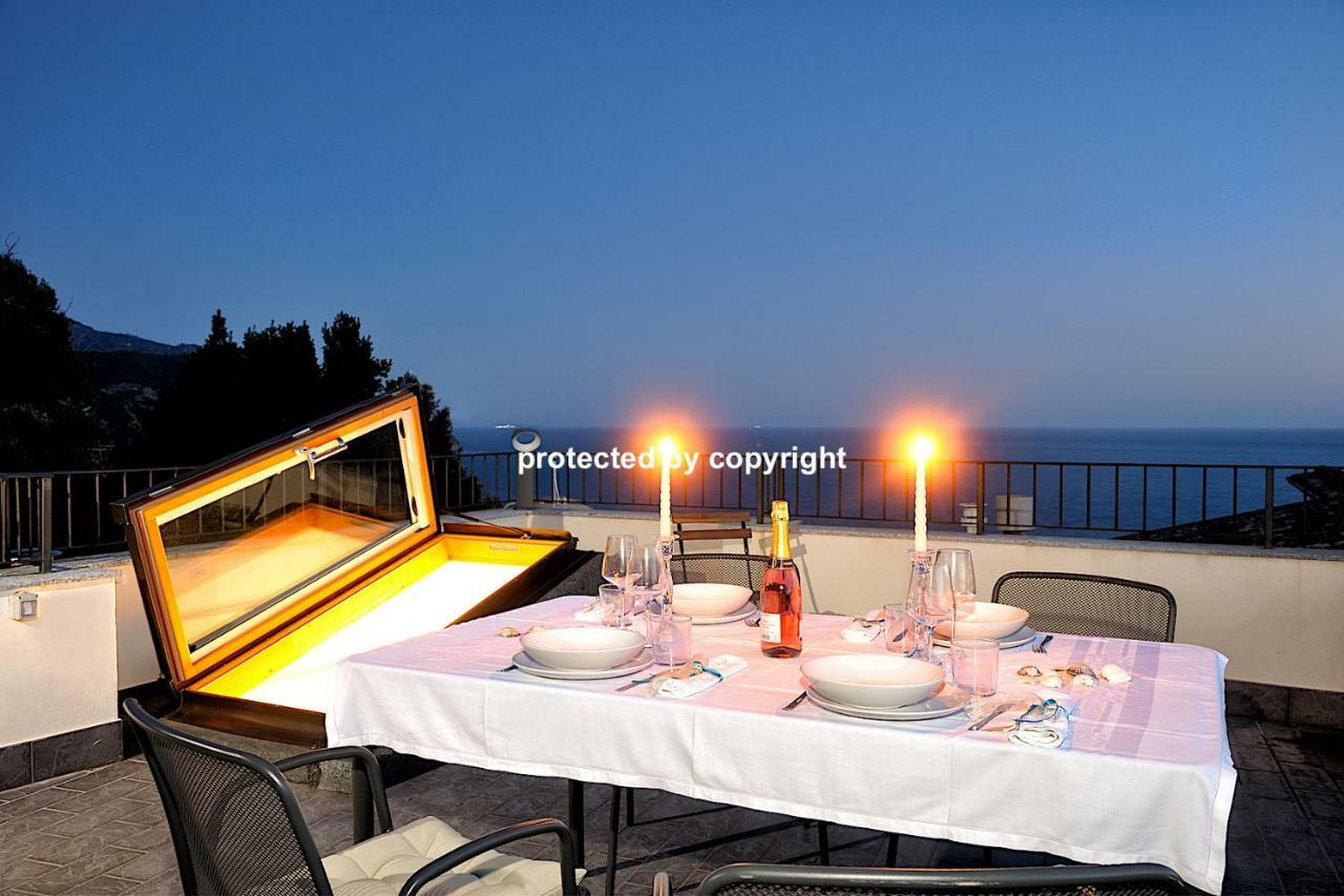 Luxury Penthouse Sea View Villa Corniglia Eksteriør billede